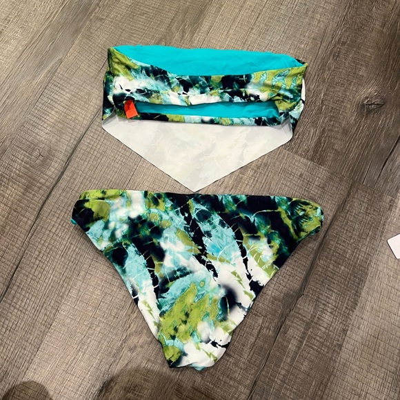 Maaji bikini - Picture 3 of 3